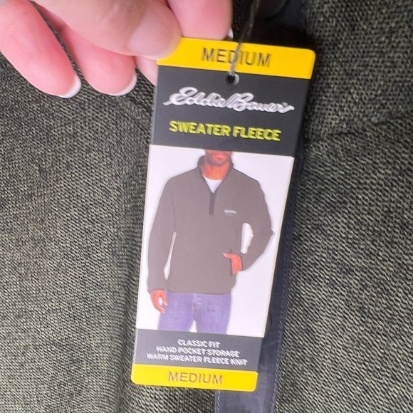 075. NWT Eddie Bauer Classic Fit Sweater Fleece Forest Night Green Medium - Picture 5 of 6